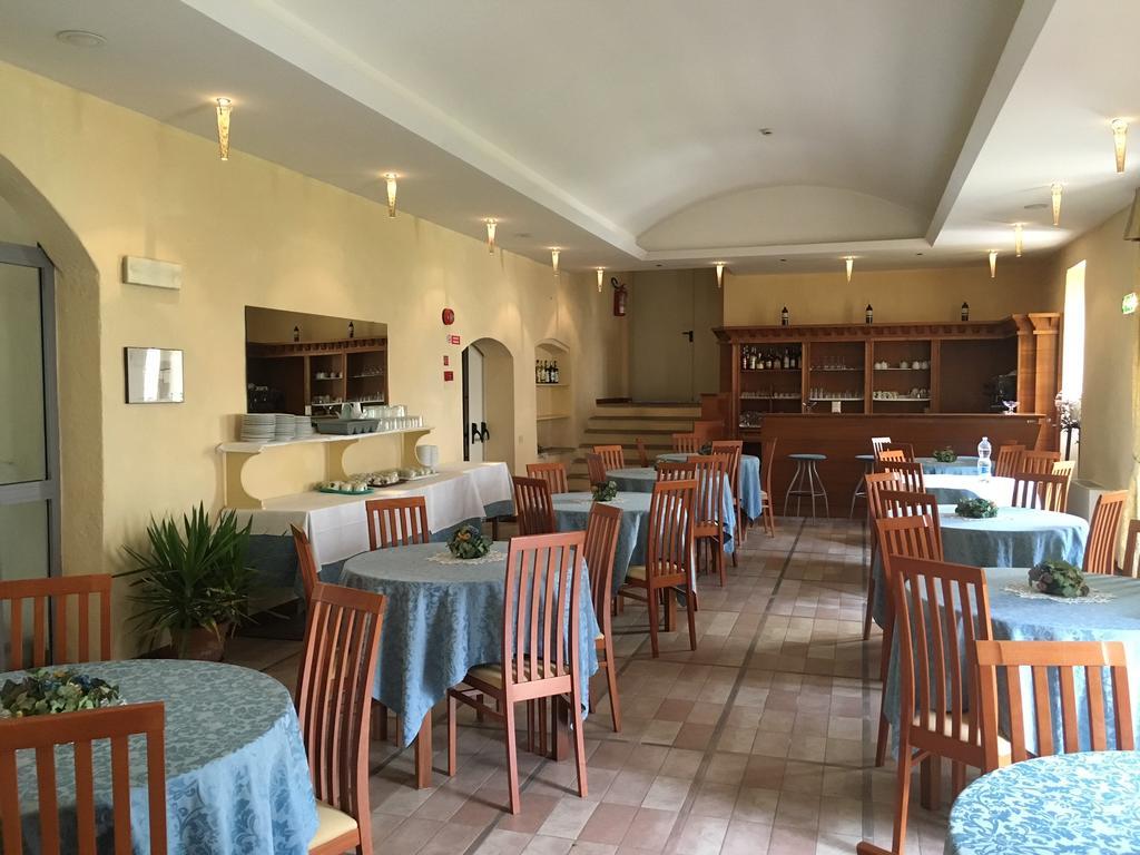 לינה וארוחת בוקר ספולטו Casa Religiosa Di Ospitalita San Ponziano מראה חיצוני תמונה