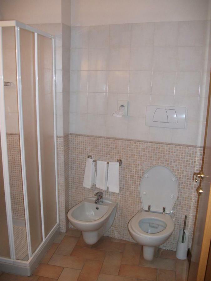 לינה וארוחת בוקר ספולטו Casa Religiosa Di Ospitalita San Ponziano מראה חיצוני תמונה
